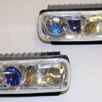 Přídavná halogenová světla 2ks, trojžárovkové 